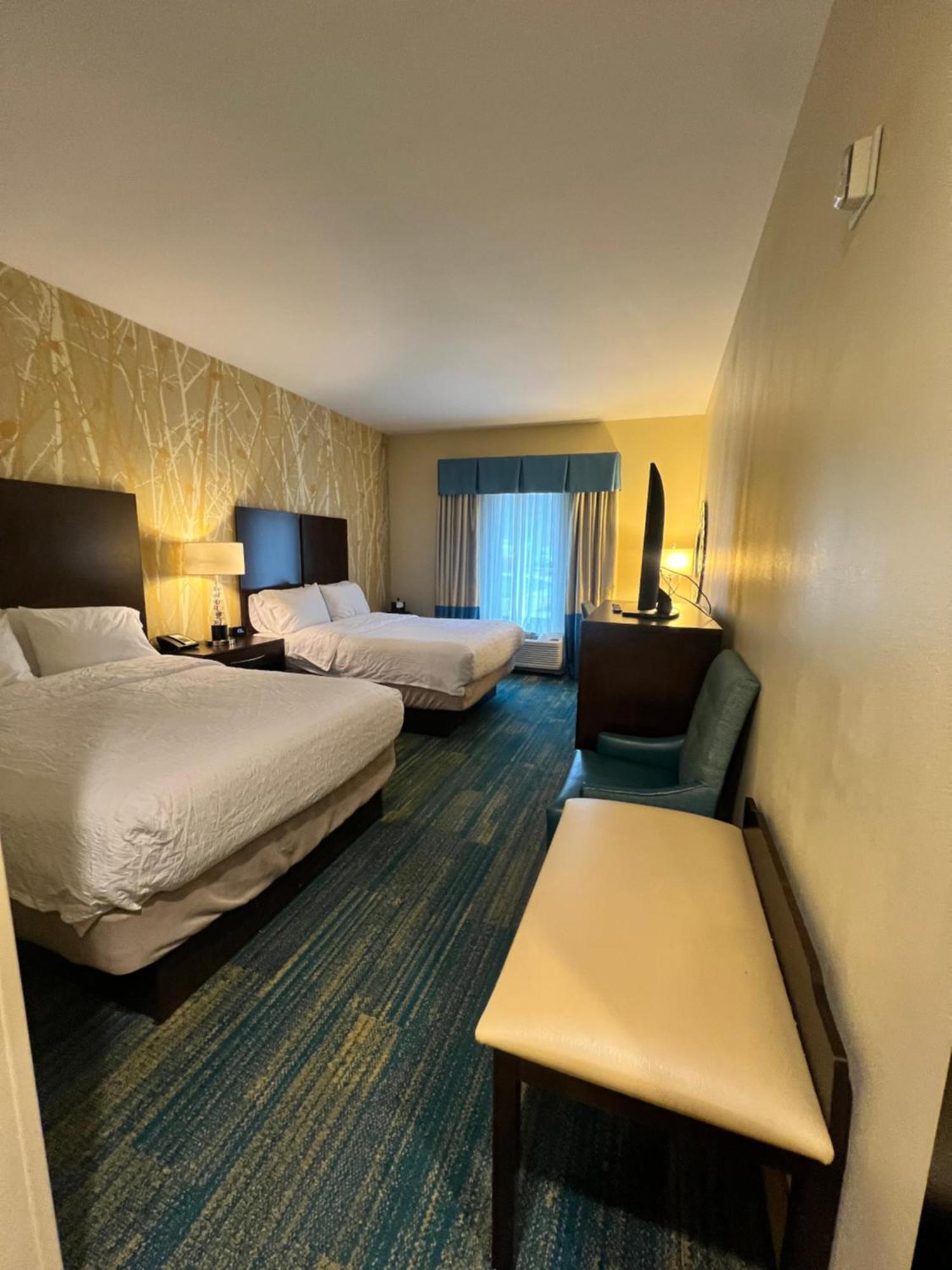 Hampton Inn & Suites Stroudsburg Bartonsville Poconos Экстерьер фото